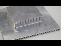 Ширина 1250 мм Алюминиевая пленка из соломинки, огнеупорная ПВДФ покрытие